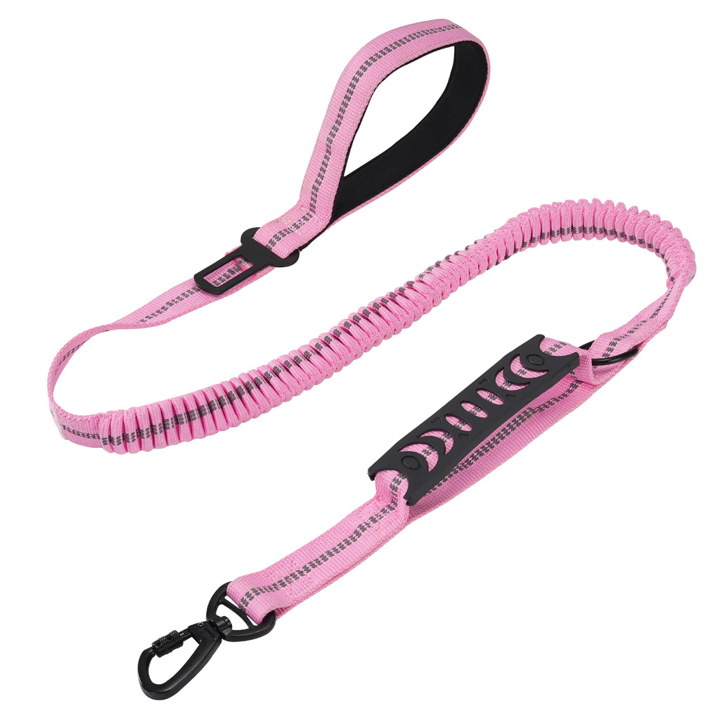 BaladeCanin™ | Laisse extensible avec attache  de sécurité adaptable aux clips de ceinture de voiture.